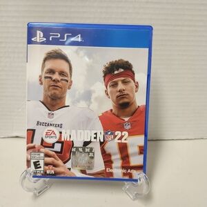PS4 Madden 22 Brady and Mahomes